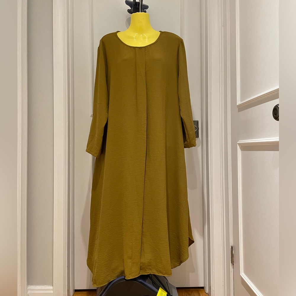 NWT ** Abaya Maxi Dress